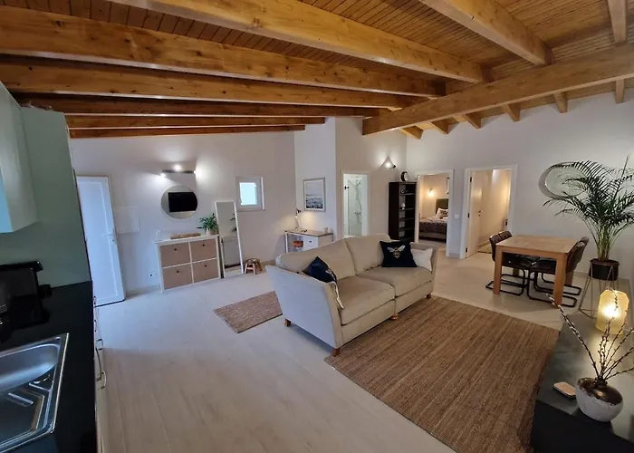 Casa de Férias Casa Limão - Rustic Algarvian With Charm