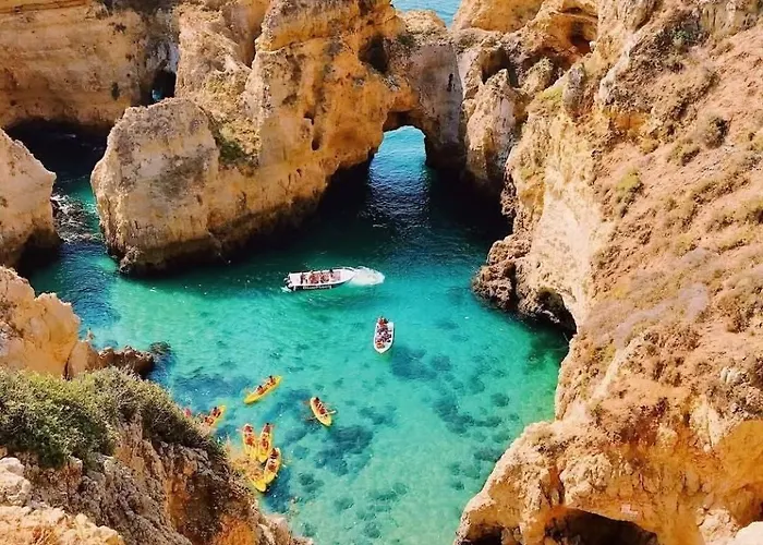 Casa Limão - Rustic Algarvian With Charm * Barreiros (Amares)